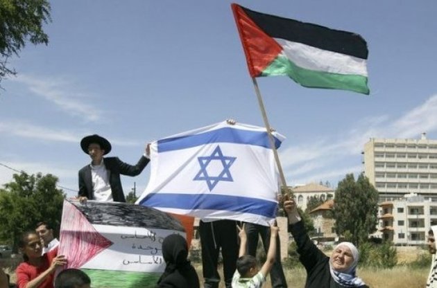 Израиль и Палестина возобновляют мирные переговоры, обменявшись ракетными ударами