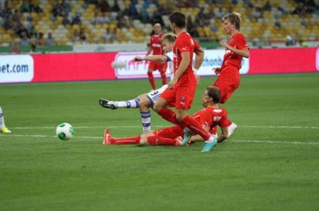 Премьер-лига: "Днепр" оступился в Севастополе, "Динамо" вернулось на шестое место