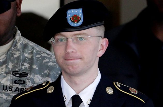 Армия США отказалась помогать информатору Wikileaks Мэннингу в его желании стать женщиной