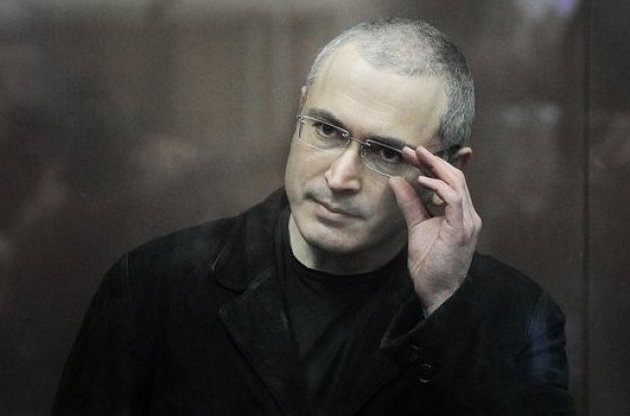 США и ЕС приветствовали помилование Ходорковского