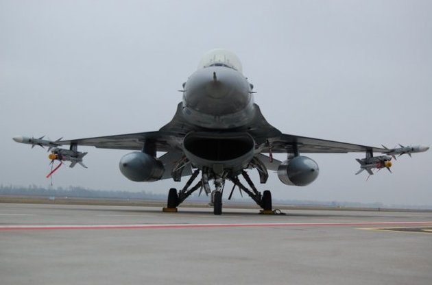 Истребители США начали патрулирование воздушного пространства стран Балтии