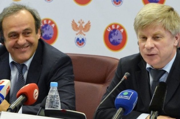 Судьбу крымских футбольных команд обсудят на конгрессе УЕФА