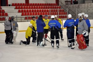 Украинские хоккеисты будут готовиться к чемпионату мира в Киеве, Донецке и Хабаровске
