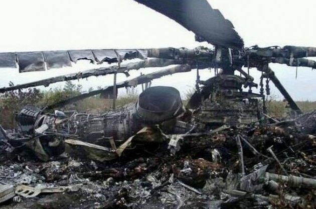 В Славянске сепаратисты сбили армейский вертолет Ми-24, двое военнослужащих погибло