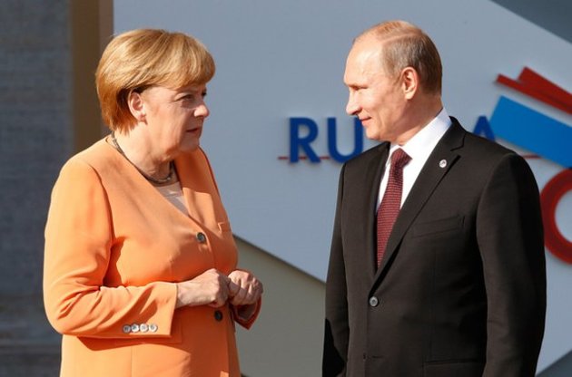 Меркель по телефону призвала Путина способствовать выборам в Украине и признать их резульаты