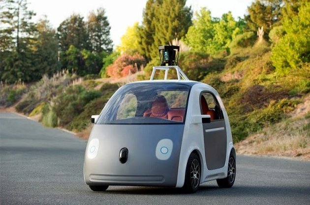 Google представила автомобиль без руля и педалей