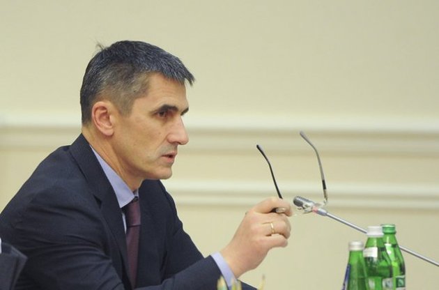 Новый генпрокурор пообещал бороться с политической коррупцией