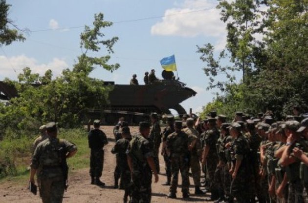 Мінфін попередив, що платити українським військовим з 1 серпня буде нічим
