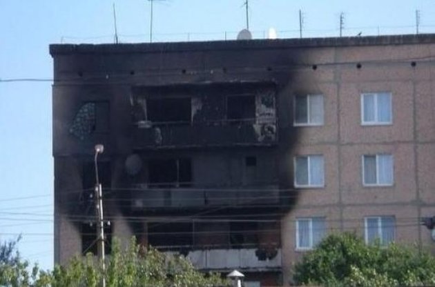 Луганск продолжают обстреливать, город поставлен на грань выживания