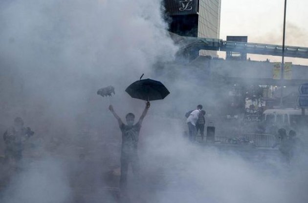Российские СМИ сообщили, что протесты в Гонконге организовали США - WSJ