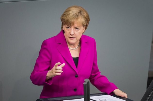 Після двох війн Росія продовжує ділити світ на сфери впливу - Меркель