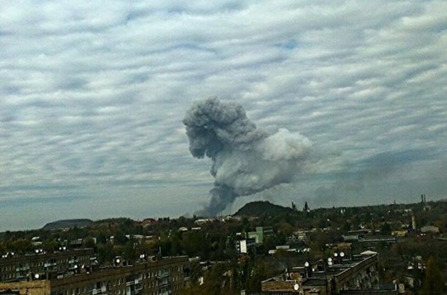 В Донецке с утра гремят взрывы