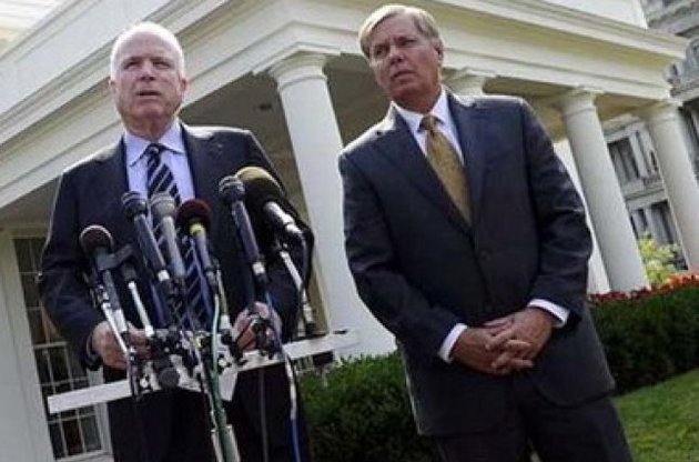 Американские сенаторы призвали Обаму дать Украине летальное оружие