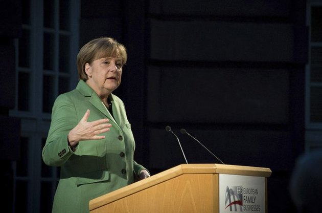 Меркель заметила нарушение Россией международного права в Донбассе