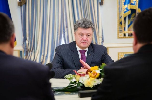 СМИ: Порошенко не пригласили на декабрьский саммит ЕС - Европа "устала" от Украины