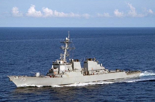 Боевой корабль США направляется в Черное море