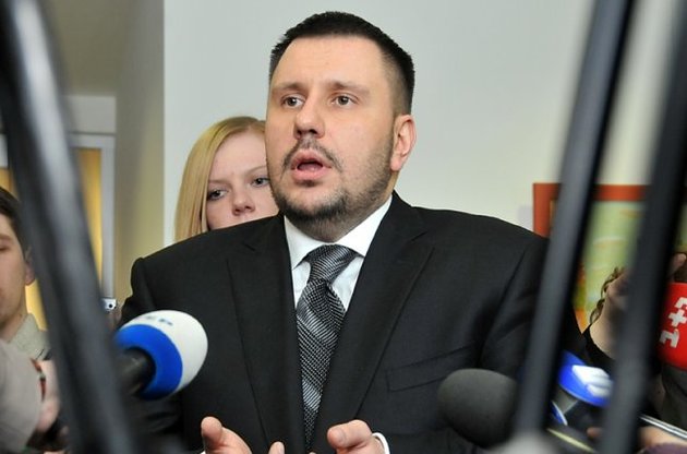 Генпрокуратура обвинила Клименко в хищении госимущества
