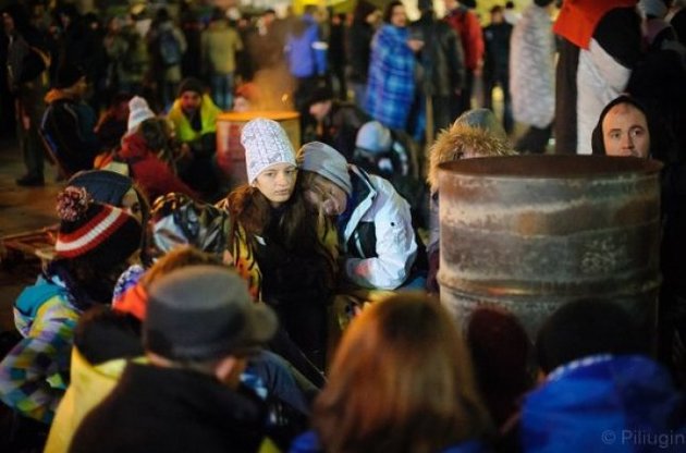 Более половины россиян считают причиной Майдана "происки Запада"