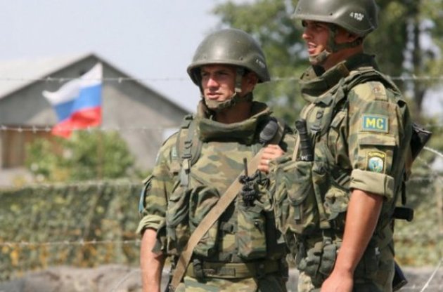 У Донбасі знаходяться 7,5 тисячі російських військових - Полторак