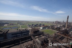 Из-за артобстрелов пострадал коксохимический завод в Авдеевке - СМИ