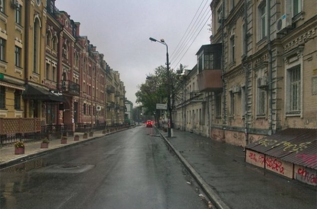 Улице Фрунзе в Киеве вернули историческое название – Кирилловская