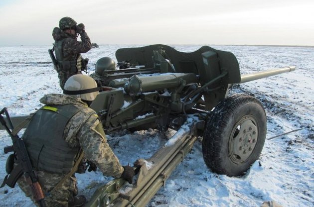 В Донбассе воюют около 50 тысяч украинских военных
