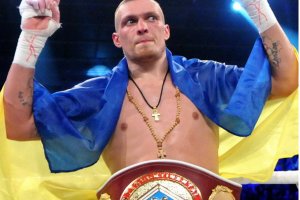 В Крыму отреагировали на победу боксера Усика: пора ему запретить въезд в РФ