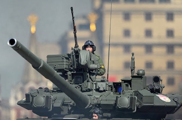 Экономические проблемы мешают Путину построить "непобедимую" армию - WSJ