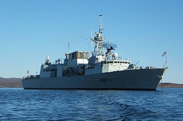 Российские боевые корабли следовали за канадским фрегатом, на борту которого был премьер страны