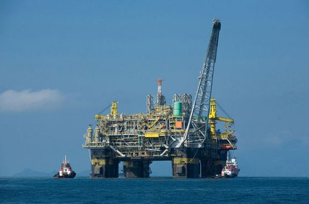 Нефть завершает неделю рекордным подъемом с 2011 года