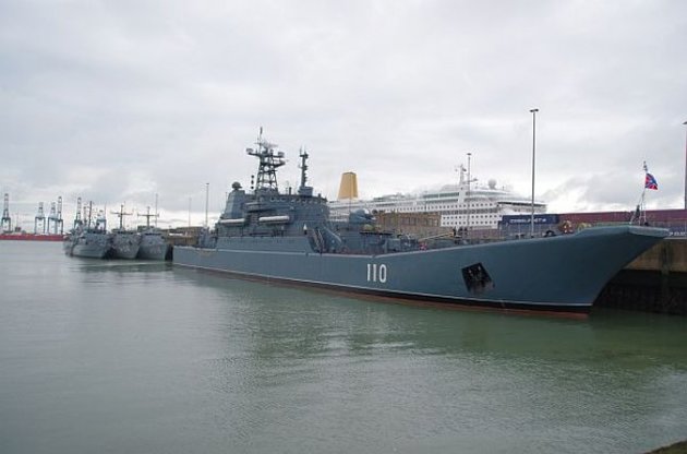 Российские корабли в экономической зоне Литвы приказали изменить курс гражданским судам