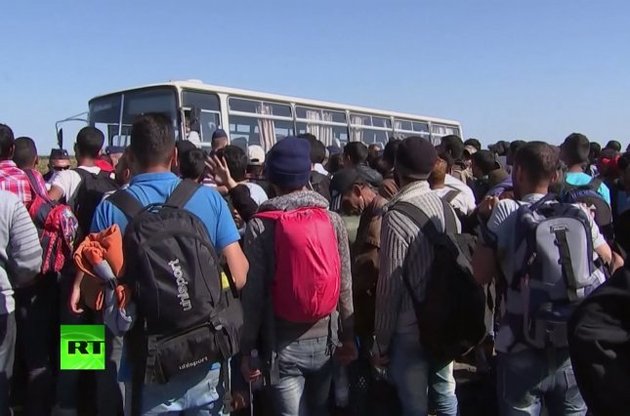 СМИ сообщили о плане ЕС и Турции по сдерживанию беженцев