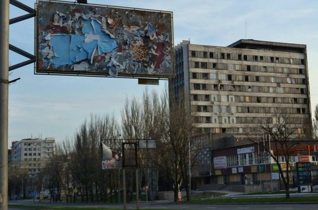 Жители Донецкой и Луганской областей разошлись в средствах установления мира в Донбассе
