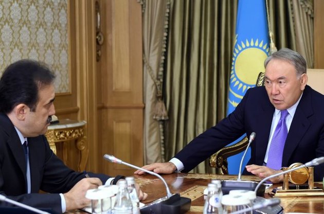 Назарбаев объявил приход настоящего кризиса