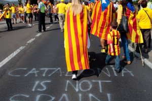 В Іспанії визнали конституційним право парламенту Каталонії голосувати про незалежність