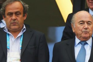 ФИФА может пожизненно отстранить Блаттера и Платини
