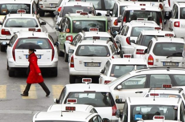 В Риме и Милане из-за смога ввели запрет на автомобили