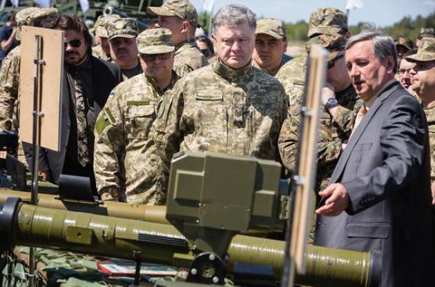 Объем экспорта украинских вооружений обвалился из-за "мародеров" в госорганах