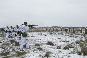 Бойцов украинских ССО готовят американские инструкторы