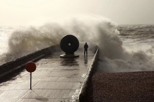 Очевидцы публикуют фотографии шторма Имоджен в Великобритании