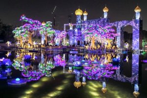 В Дубае открылся самый большой в мире парк с иллюминациями