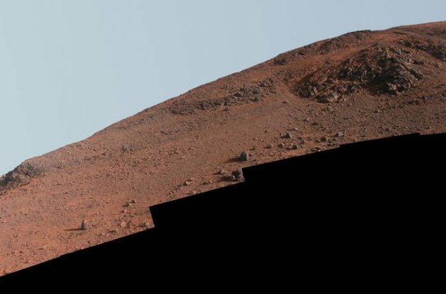 Марсоход Opportunity передал на Землю фото хребта "Кнусден Ридж"