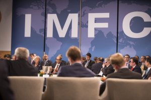 Україна vs реформи: атипова форма співробітництва з МВФ
