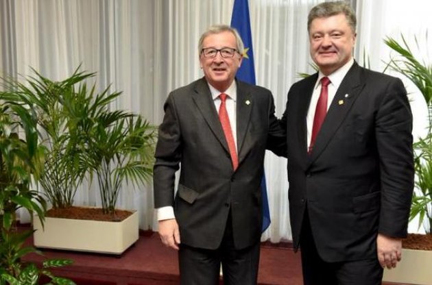 Порошенко и Юнкер согласовали дальнейшие шаги для введения безвизового режима с ЕС