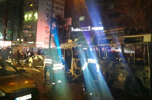 Громадян України немає серед загиблих або постраждалих у результаті теракту в Анкарі