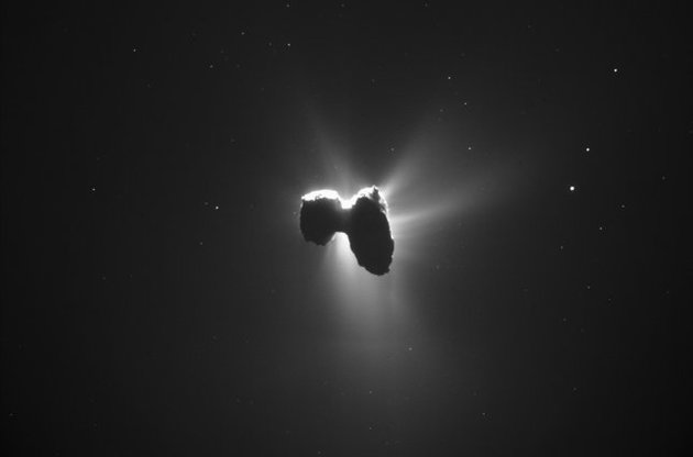 ESA опубликовало новый снимок кометы Чурюмова-Герасименко