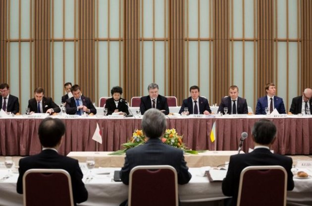 Порошенко призвал японские компании принять участие в приватизации украинских портов и энергетики