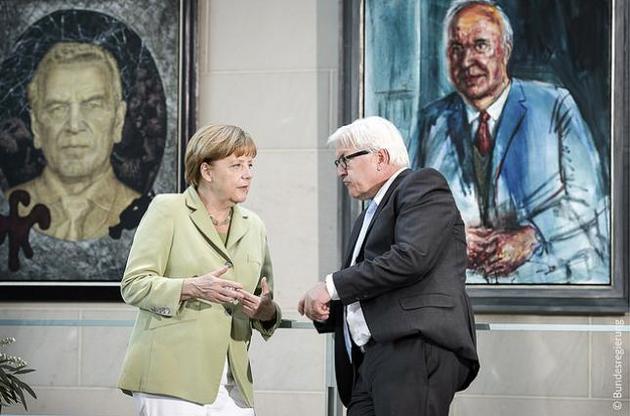 Соціал-демократи атакують Меркель за її жорстку позицію щодо Росії – FT