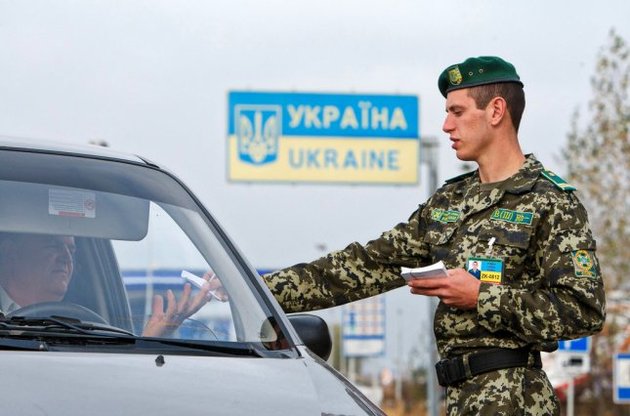 Все меньше граждан России пытаются пересечь границу с Украиной
