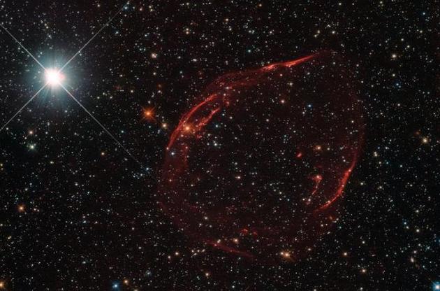Телескоп "Хаббл" получил фото космической "шрапнели"